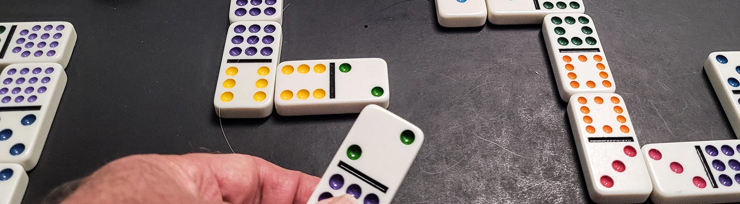 Dominoes