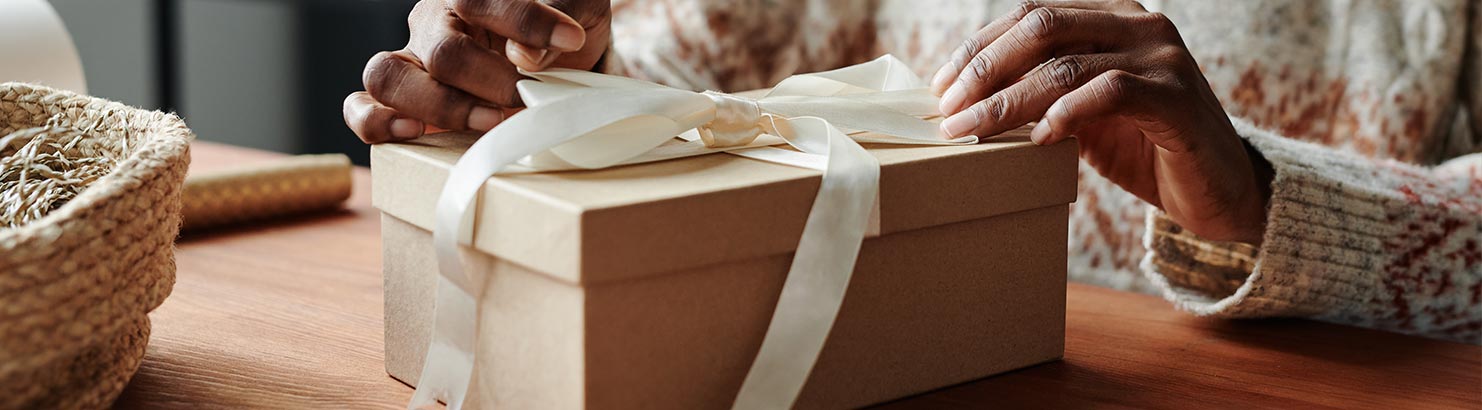 Gifts & Glassware