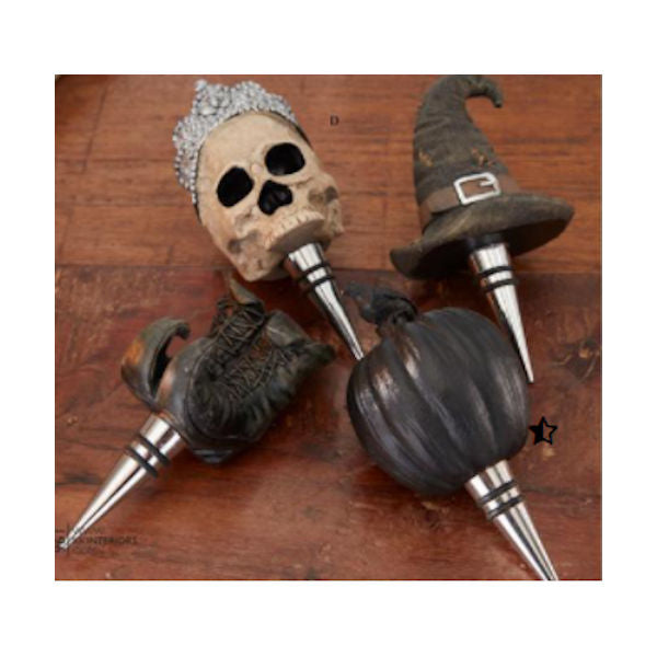 Halloween 6" Bottle Stopper close up of the designs