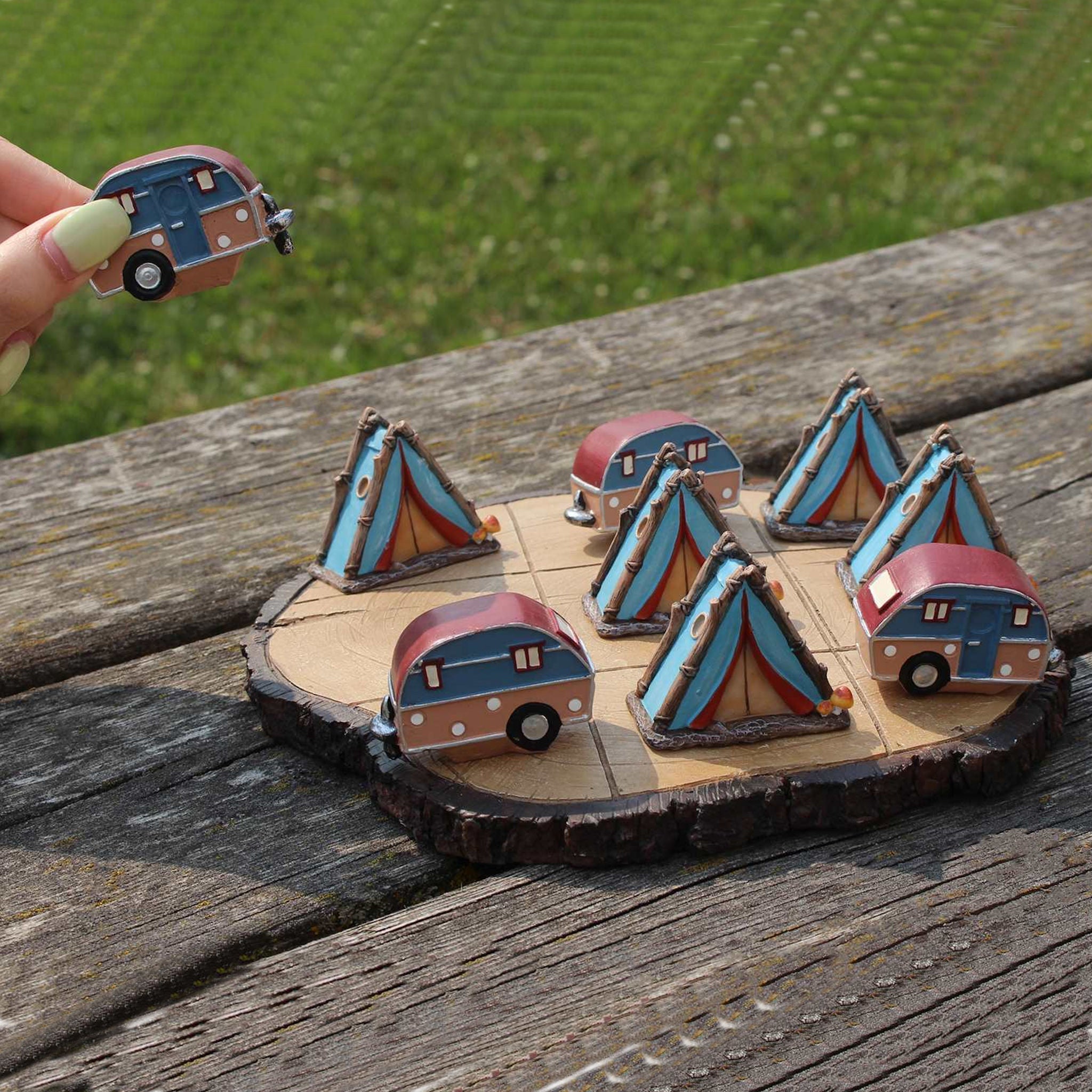 Tic Tac Toe Game Set Tent vs. Trailer outdoor setting