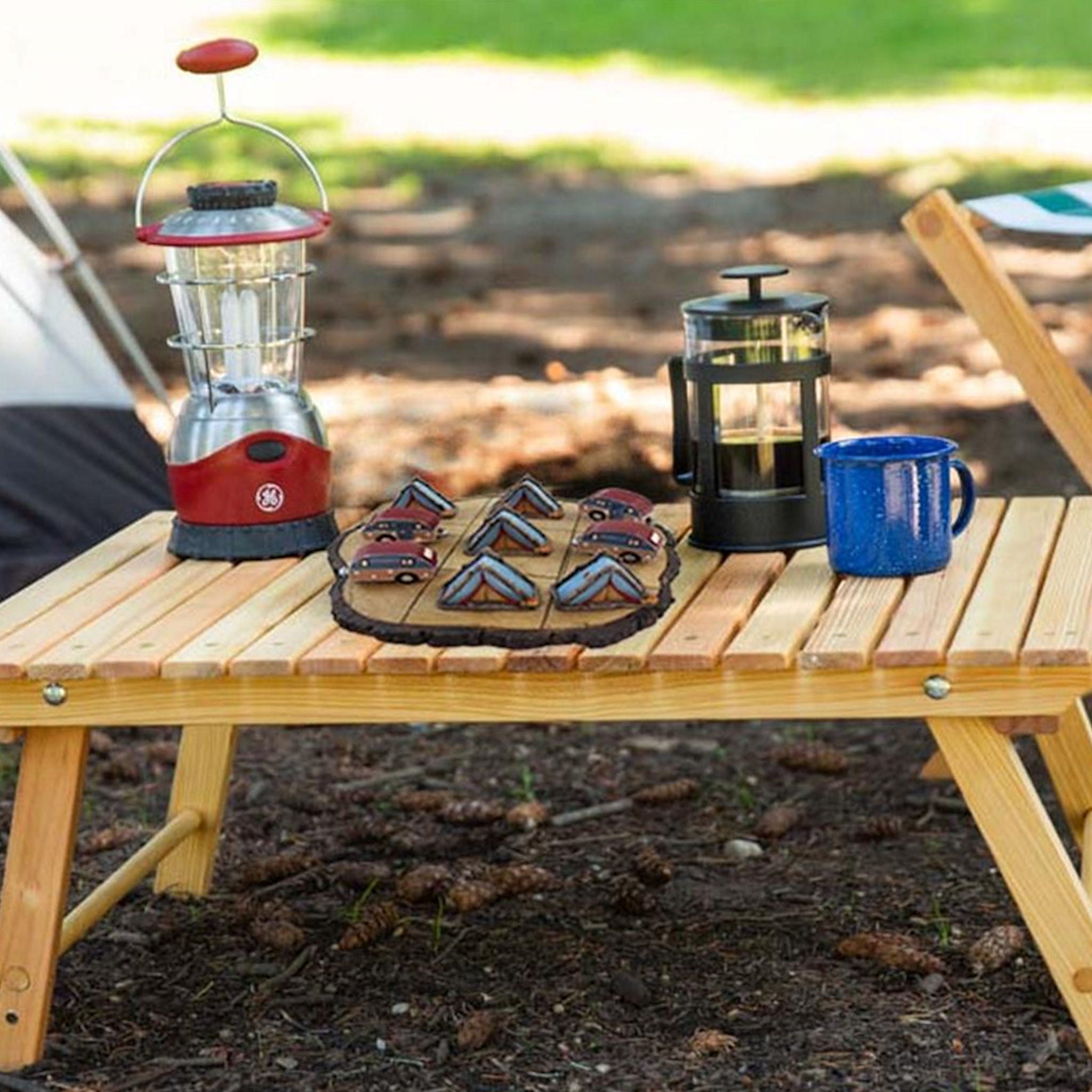 Tic Tac Toe Game Set Tent vs. Trailer outdoor setting