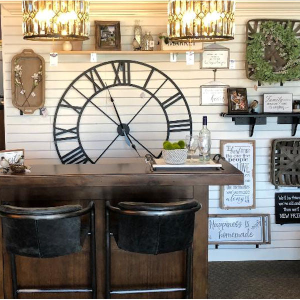 ET1591 Industrial-inspired Wall Clock 48" room setting